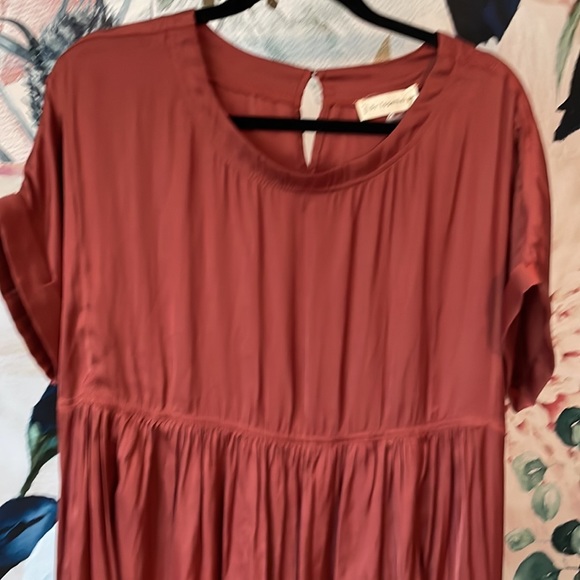 Satin babydoll tunic top - Picture 8 of 10